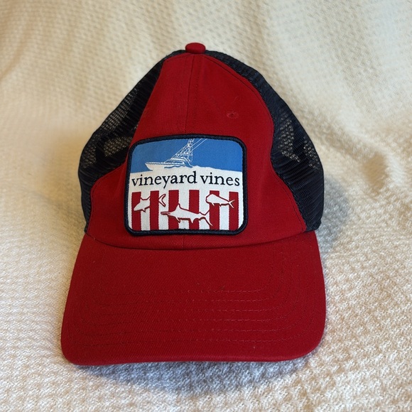 Vineyard Vines Other - Vineyard Vines Fishing Flag Patch Trucker Hat Lighthouse Red